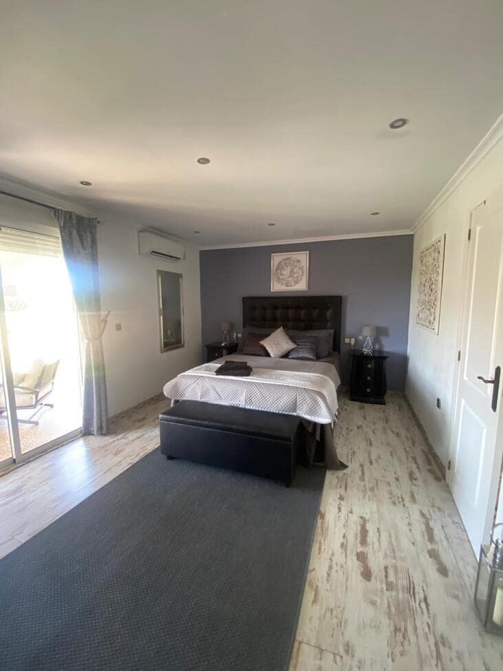 5 bedroom Finca/Country House for sale in Albatera with garage - € 399,950 (Ref: 9531113)