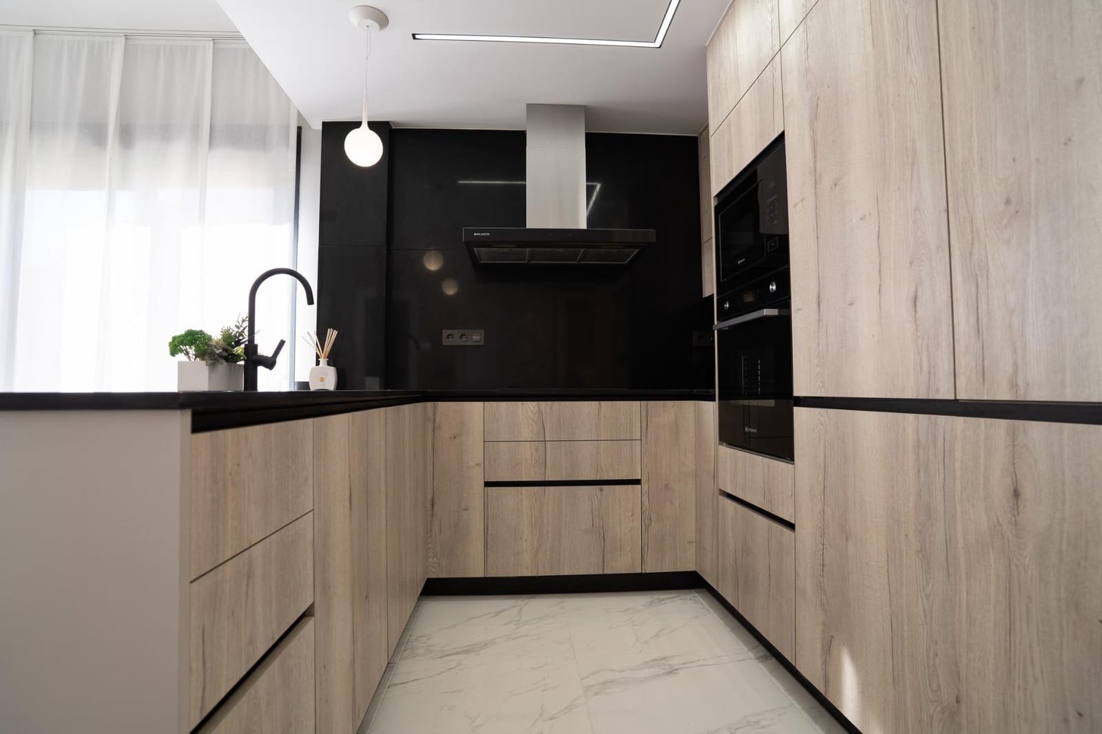 3 quarto Bungalow para venda em Pilar de la Horadada com piscina - 340 000 € (Ref: 9531186)