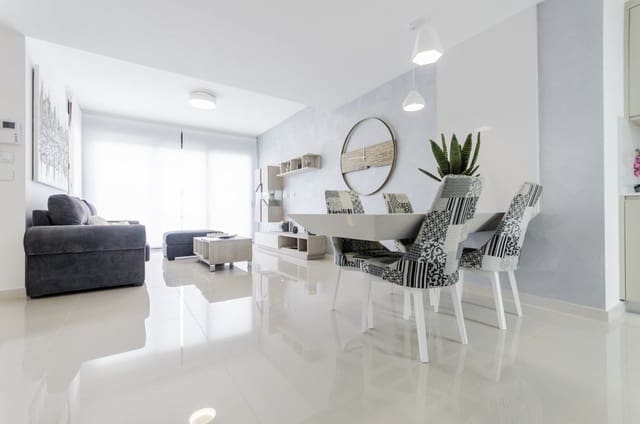 4 chambre Villa/Maison à vendre à San Miguel de Salinas avec piscine - 630 000 € (Ref: 9531225)