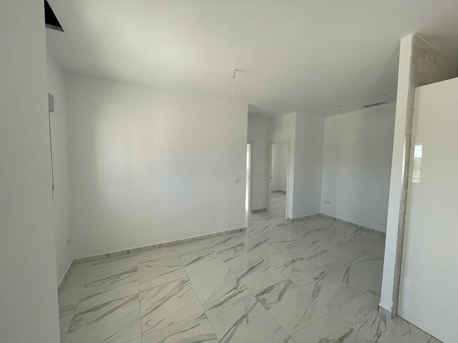 6 quarto Moradia para venda em Pinoso com piscina - 611 000 € (Ref: 9531315)