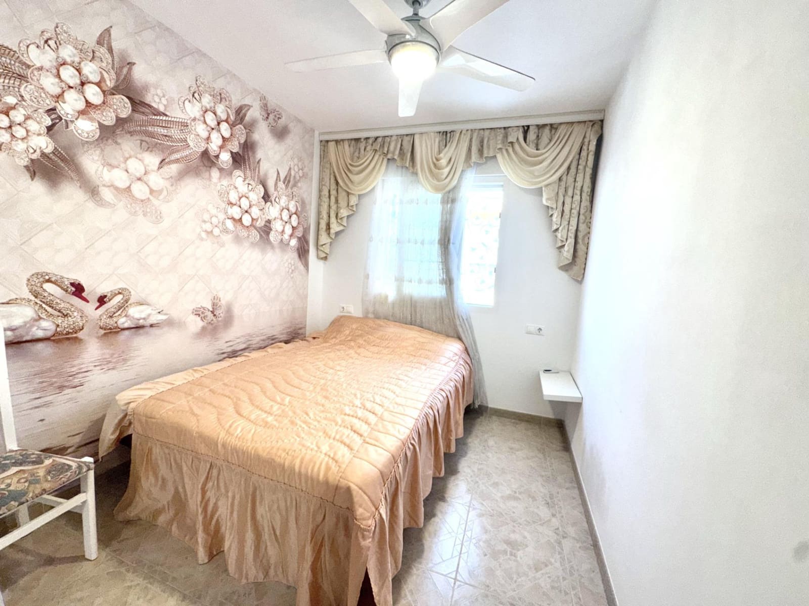 5 slaapkamer Rijtjeshuis te koop in Playa Flamenca met zwembad - € 210.000 (Ref: 9531358)