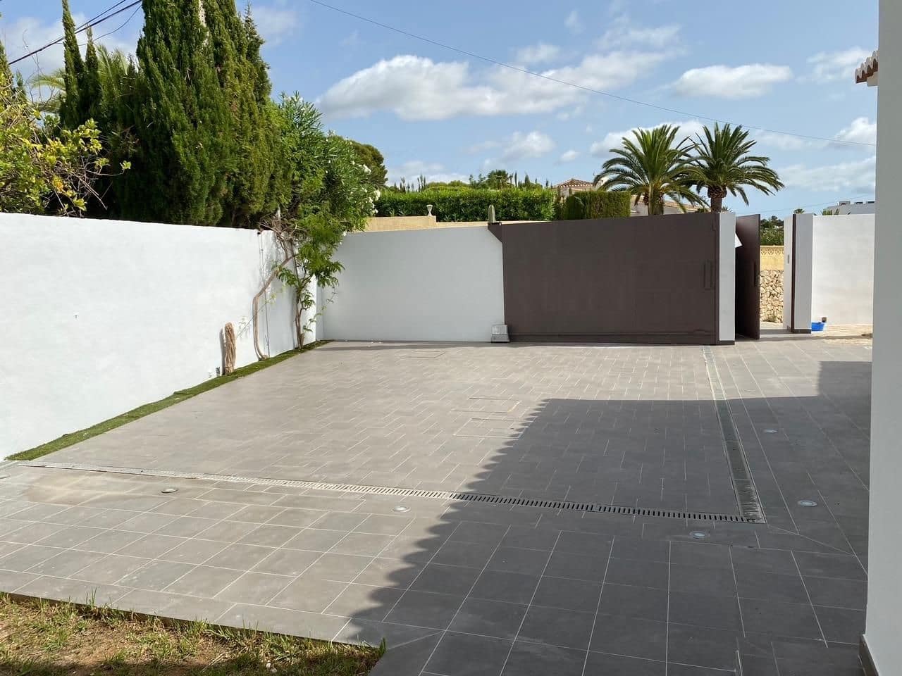 4 soveværelse Villa til salg i Moraira med swimmingpool - € 1.440.000 (Ref: 9531372)