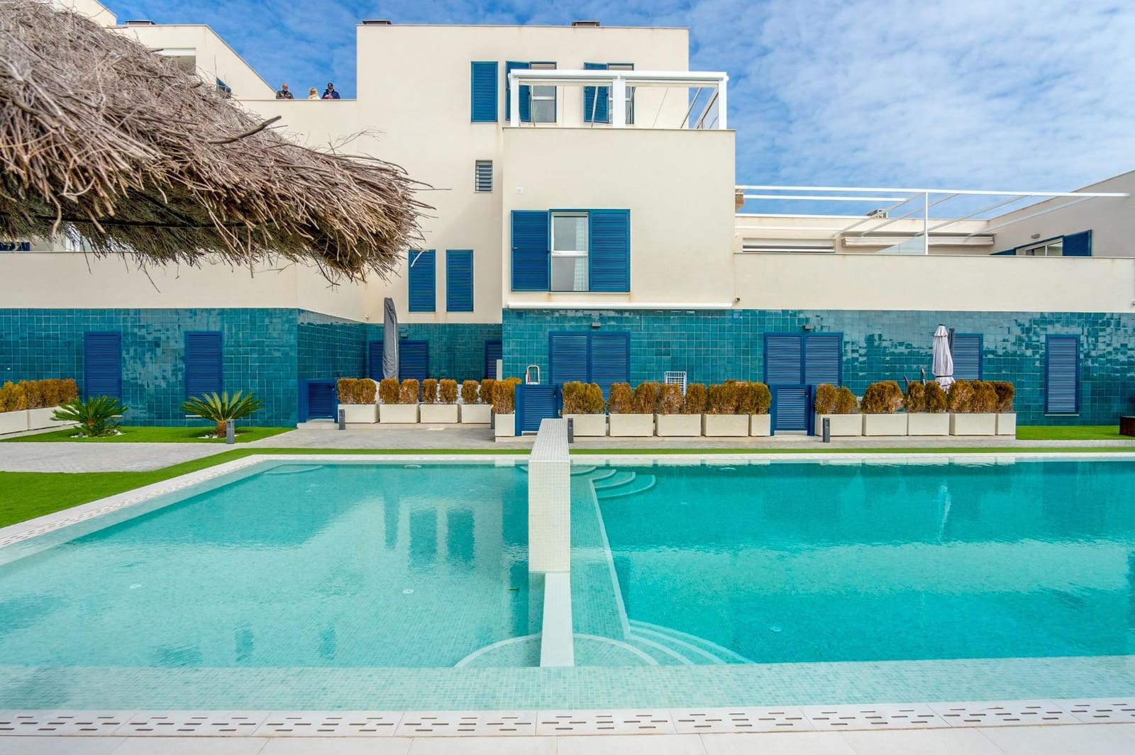 2 makuuhuone Huoneisto myytävänä paikassa Playa Flamenca mukana uima-altaan 
autotalli - 289 000 € (Ref: 9531965)