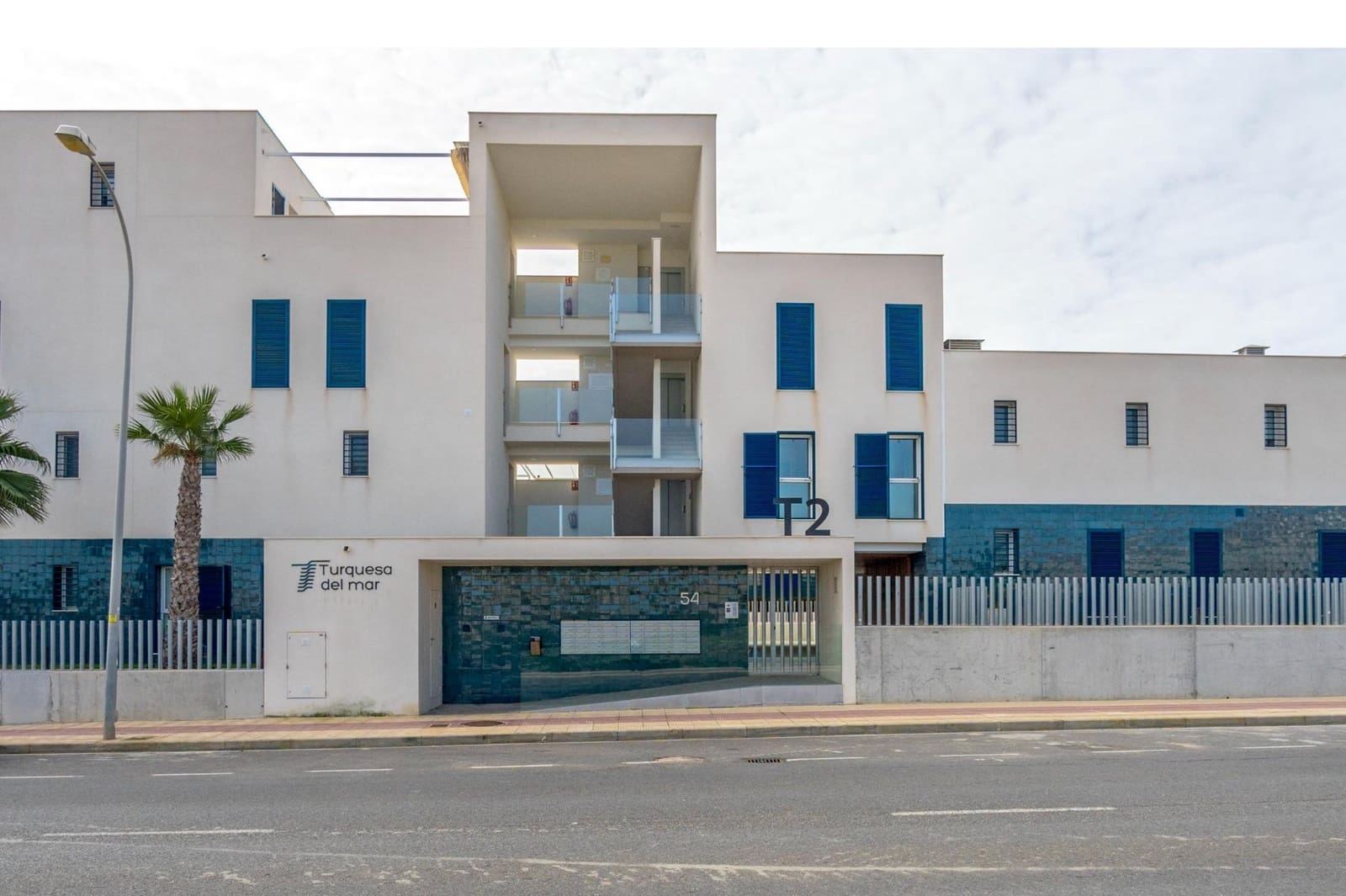 2 makuuhuone Huoneisto myytävänä paikassa Playa Flamenca mukana uima-altaan 
autotalli - 289 000 € (Ref: 9531965)