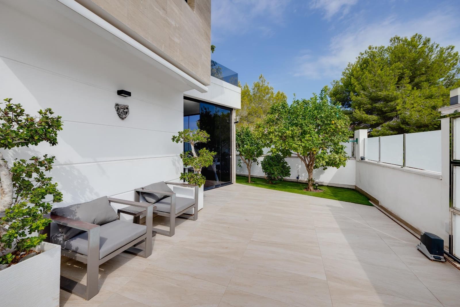 3 chambre Villa/Maison à vendre à Filipinas avec piscine - 475 000 € (Ref: 9531966)