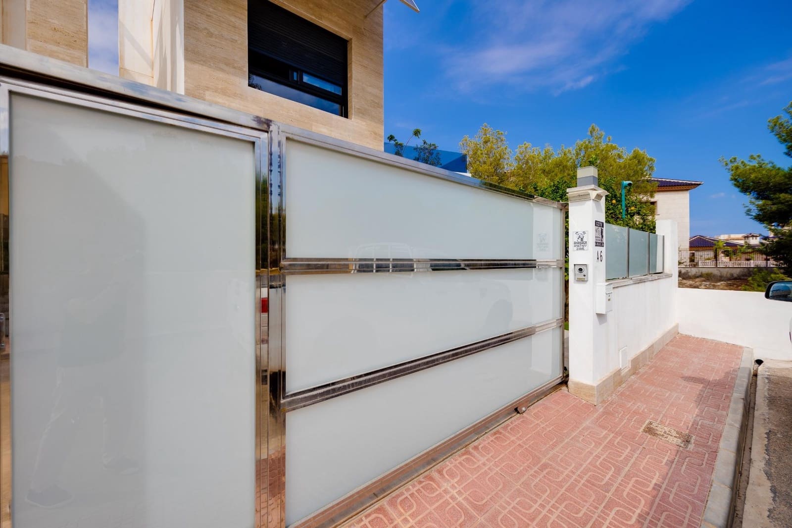 3 chambre Villa/Maison à vendre à Filipinas avec piscine - 475 000 € (Ref: 9531966)