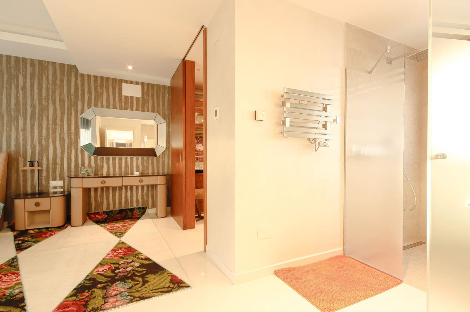 4 quarto Moradia para venda em Campoamor com piscina - 895 000 € (Ref: 9531967)