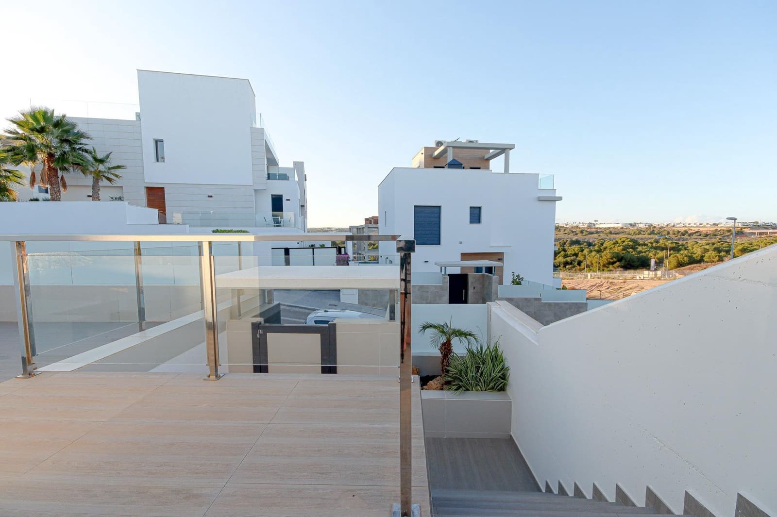 4 quarto Moradia para venda em Campoamor com piscina - 895 000 € (Ref: 9531967)