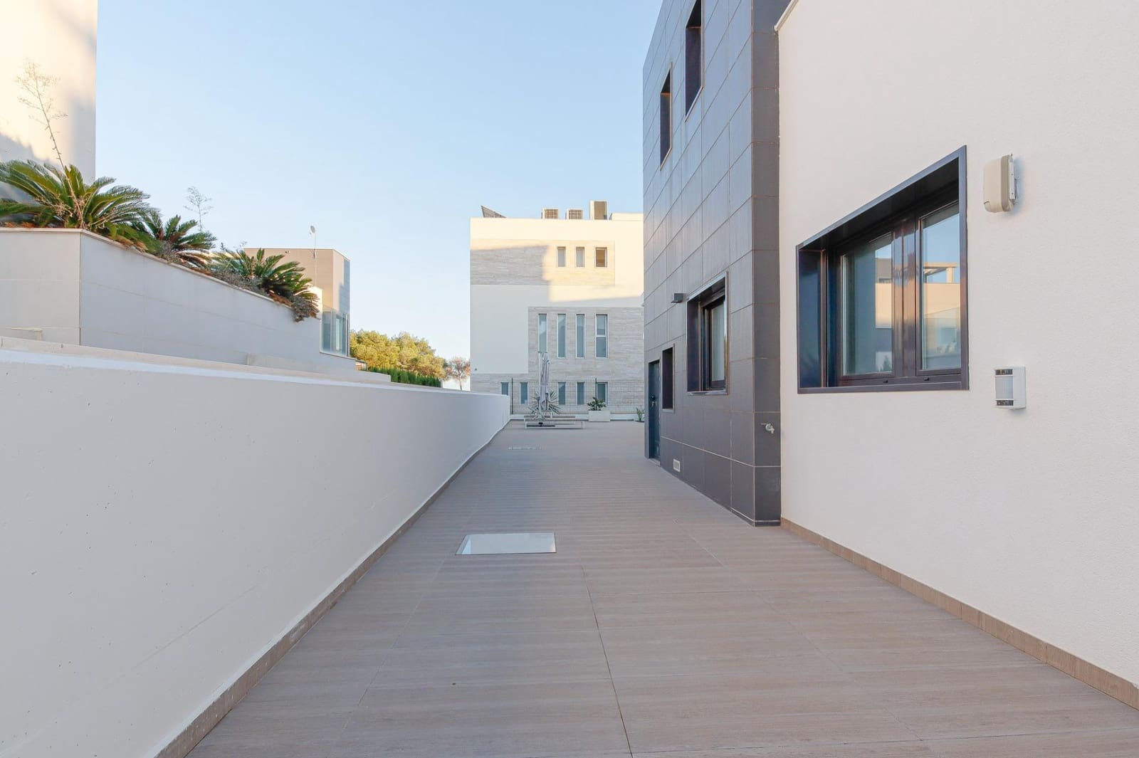 4 quarto Moradia para venda em Campoamor com piscina - 895 000 € (Ref: 9531967)