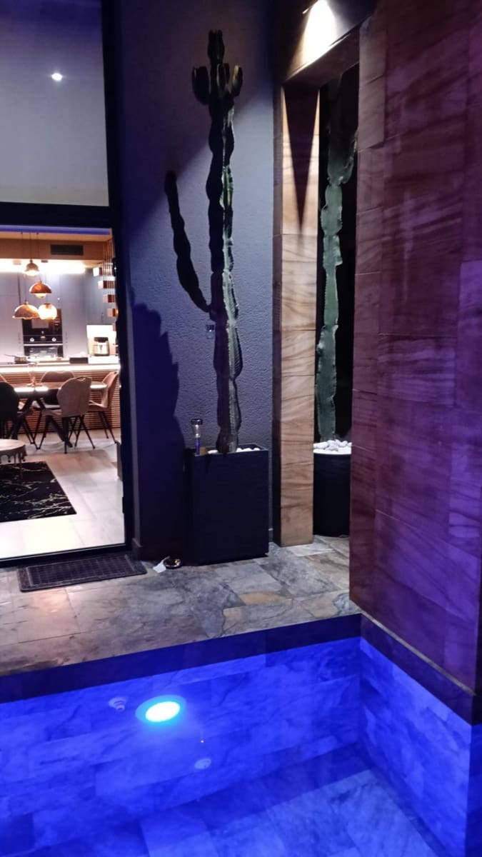 3 makuuhuone Huvila myytävänä paikassa Orihuela Costa mukana uima-altaan 
autotalli - 574 500 € (Ref: 9608070)