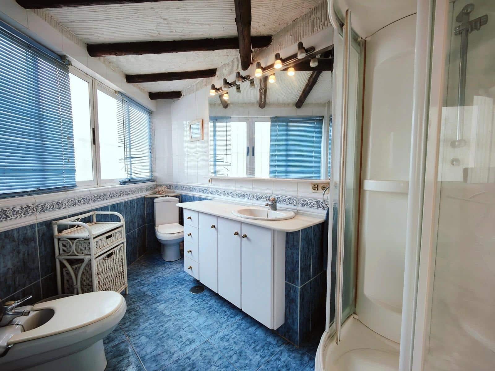 5 soveværelse Virksomhed til salg i Torrevieja med garage - € 499.900 (Ref: 9615465)