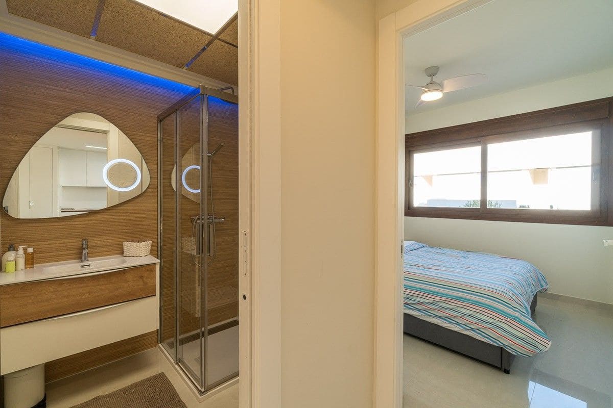 2 sypialnia Apartament na sprzedaż w Los Balcones z garażem - 275 000 € (Ref: 9747946)