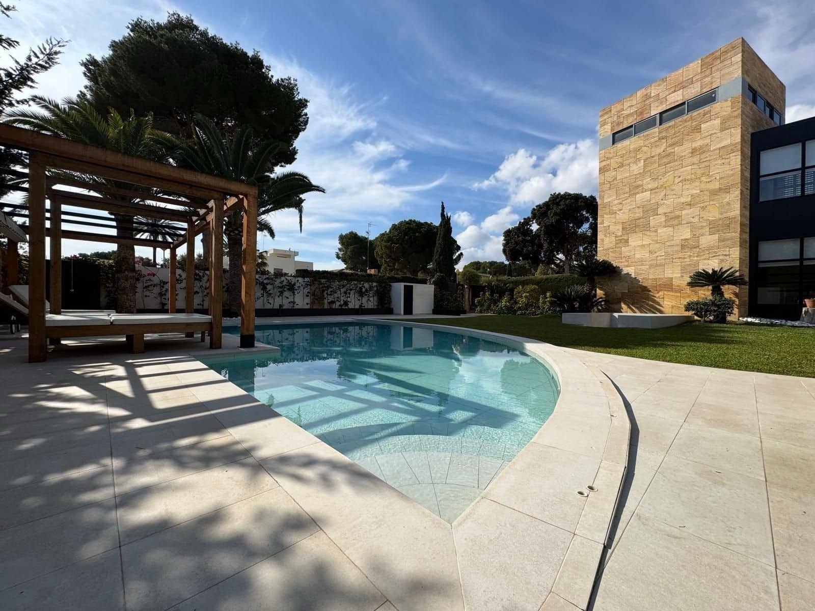 7 soverom Villa til salgs i Orihuela Costa - € 3 950 000 (Ref: 9747949)