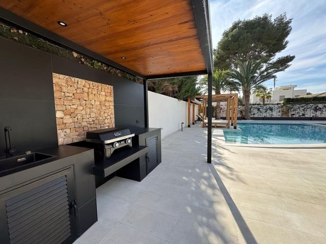 Chalet de 7 habitaciones en Orihuela Costa, Orihuela en venta - 3.950.000 € (Ref: 9747949)