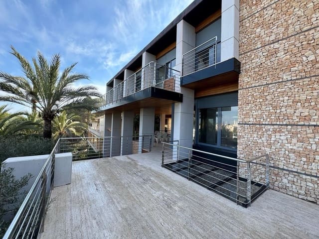 Chalet de 7 habitaciones en Orihuela Costa, Orihuela en venta - 3.950.000 € (Ref: 9747949)