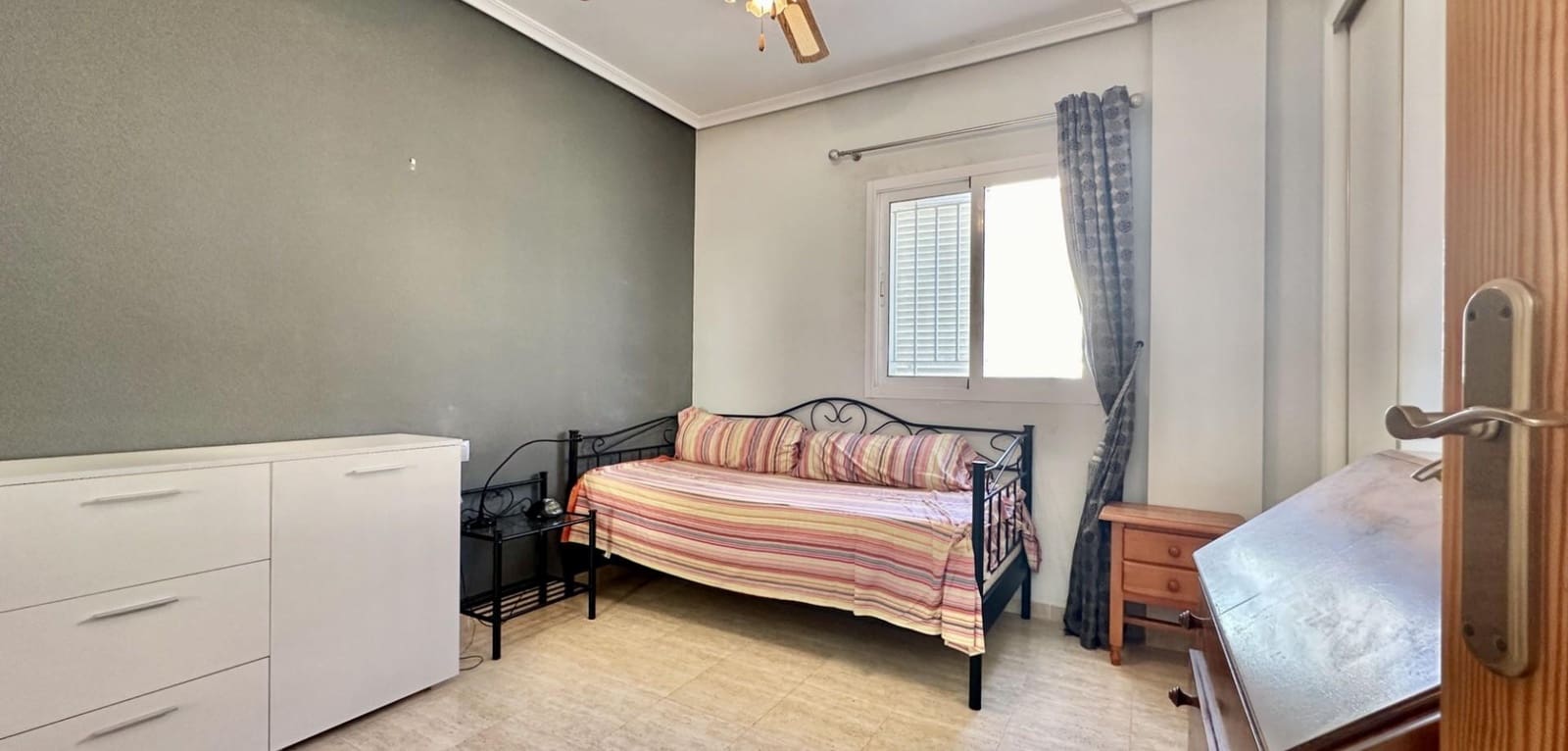 2 makuuhuone Huoneisto myytävänä paikassa Orihuela Costa - 264 990 € (Ref: 9747951)