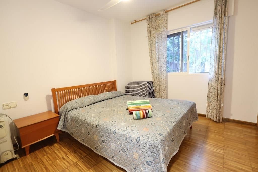 2 slaapkamer Bungalow te koop in Orihuela Costa - € 300.000 (Ref: 9747961)