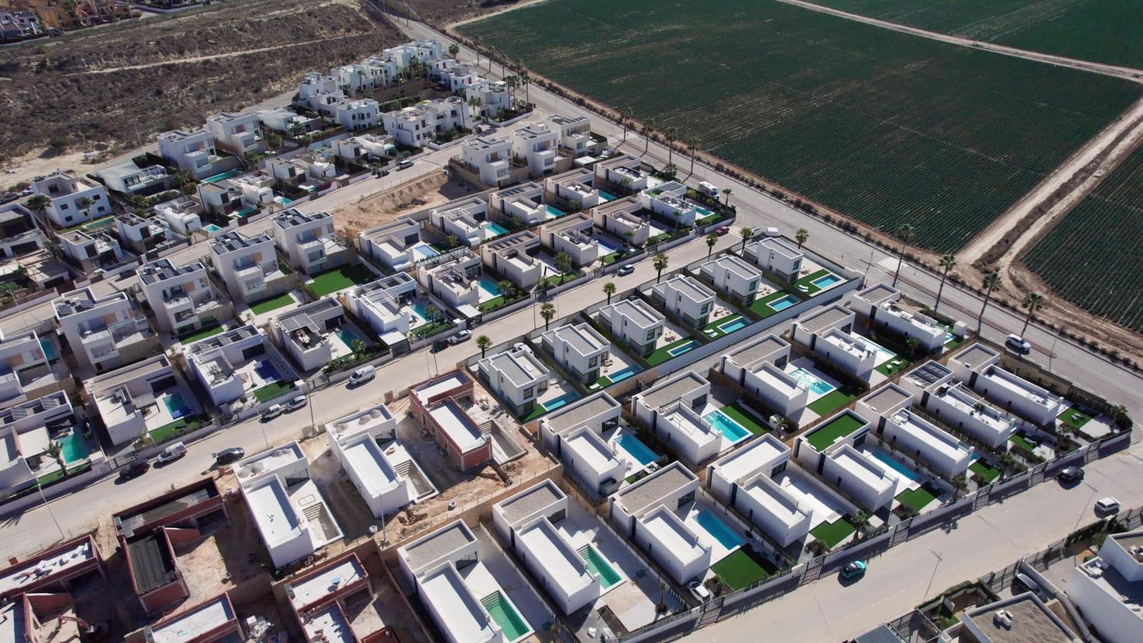 3 makuuhuone Huvila myytävänä paikassa Algorfa - 478 000 € (Ref: 9748009)