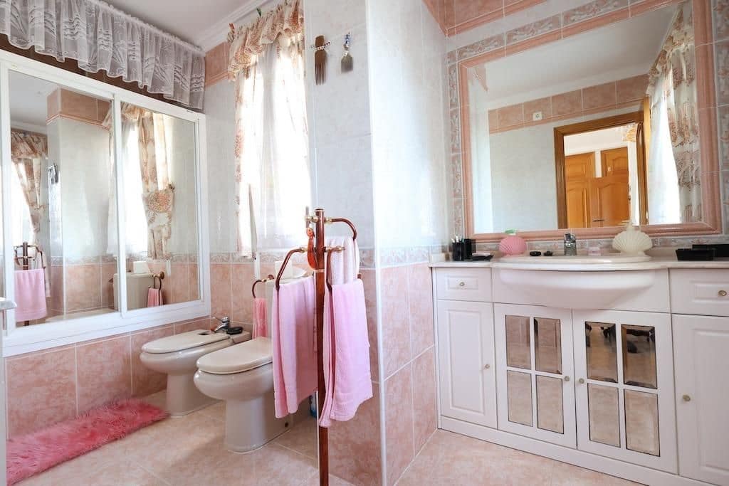 5 soveværelse Villa til salg i Orihuela Costa med garage - € 850.000 (Ref: 9748013)