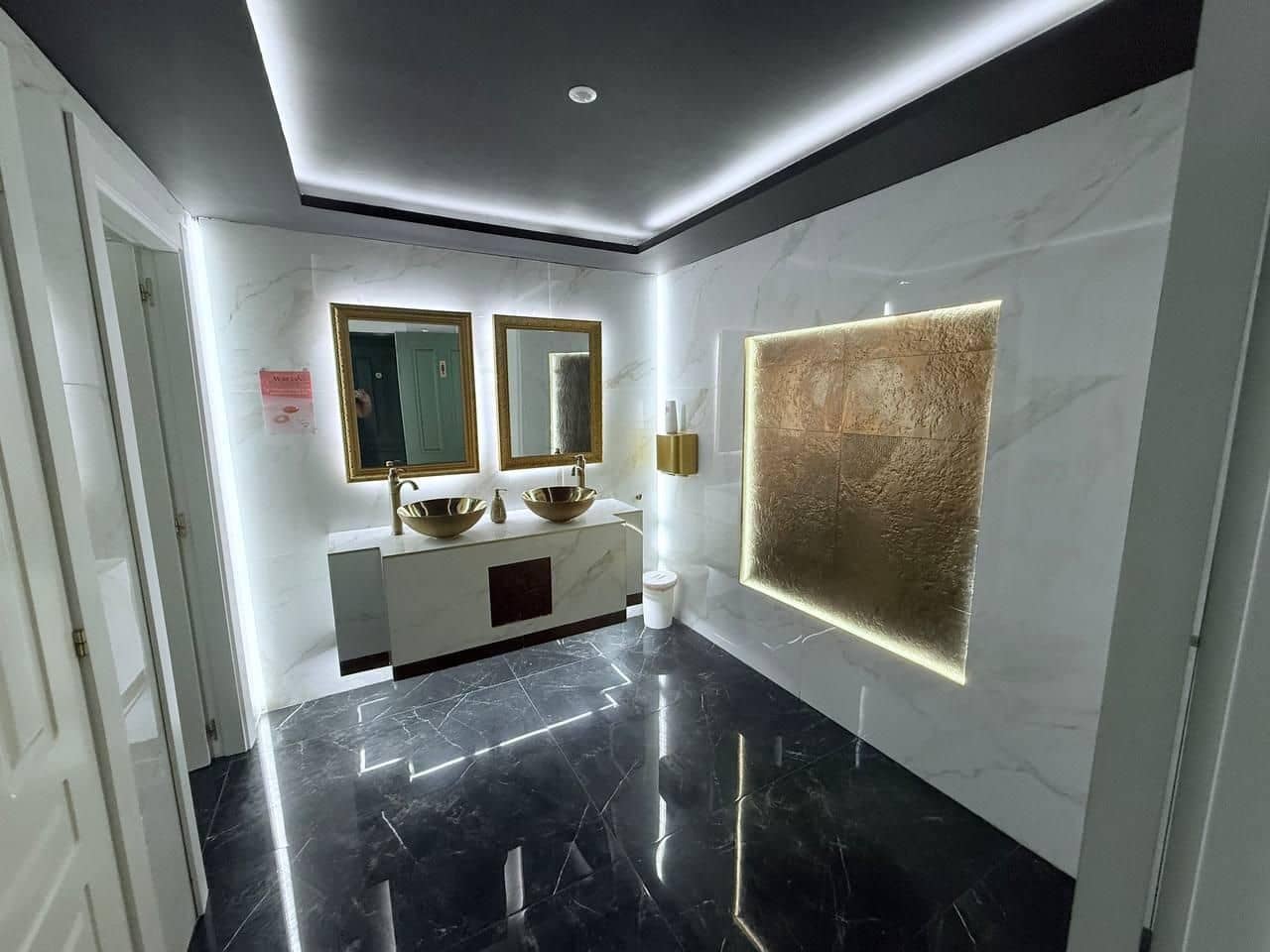 Commerciale in vendita in Cabo Roig - 449.900 € (Rif: 9748015)