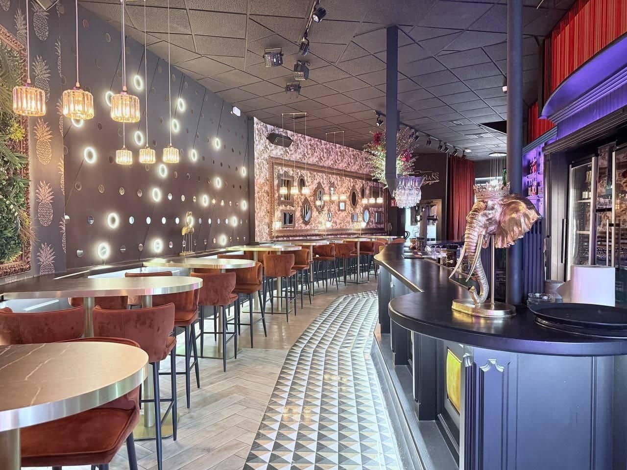 Commerciale in vendita in Cabo Roig - 449.900 € (Rif: 9748015)