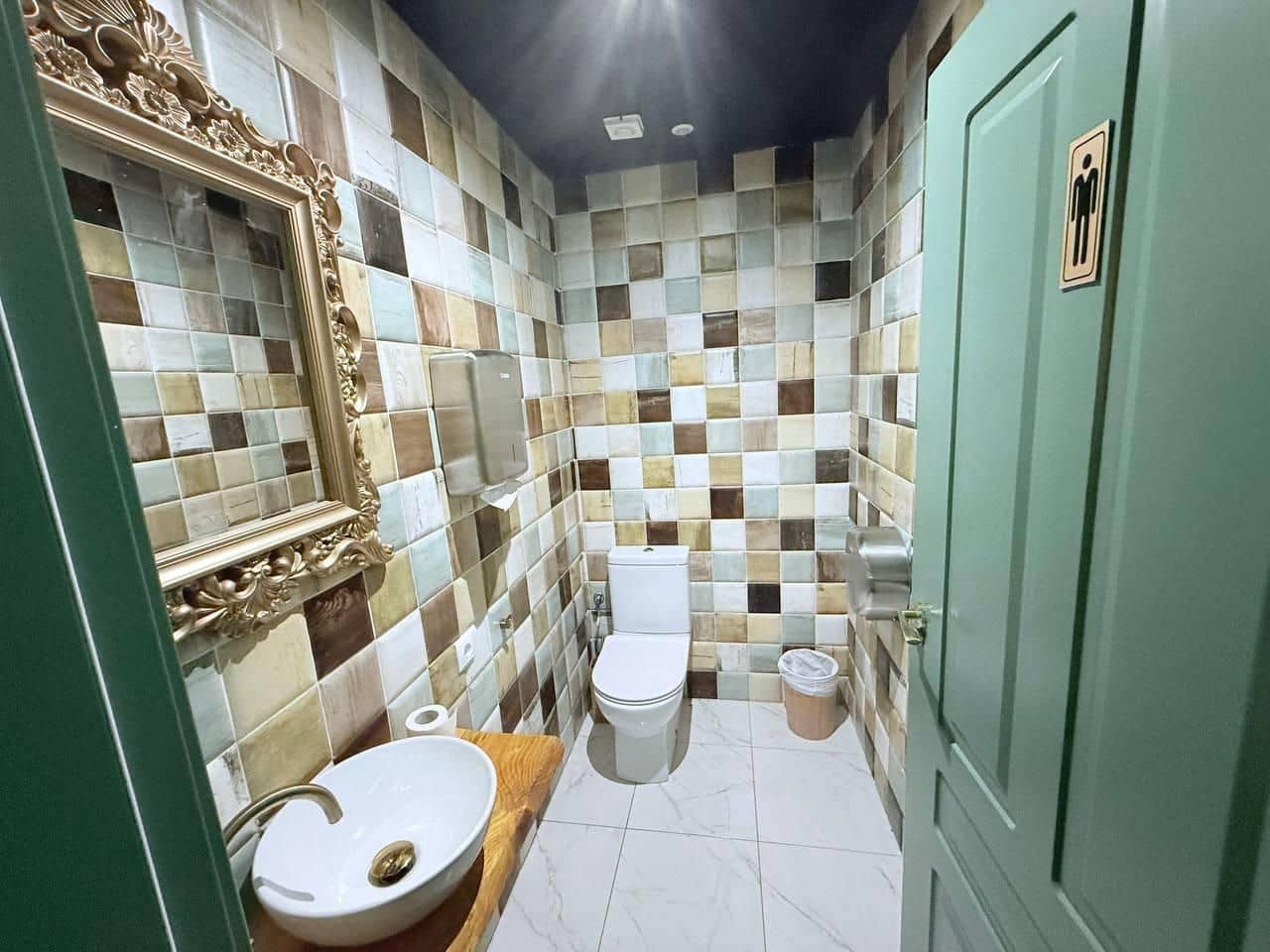 Commerciale in vendita in Cabo Roig - 449.900 € (Rif: 9748015)