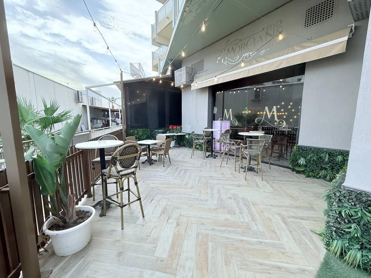 Commerciale in vendita in Cabo Roig - 449.900 € (Rif: 9748015)