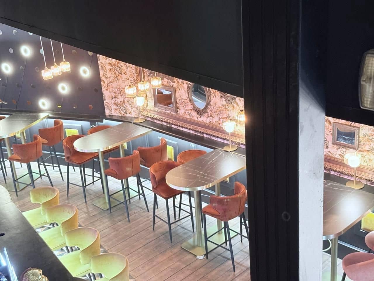 Commerciale in vendita in Cabo Roig - 449.900 € (Rif: 9748015)