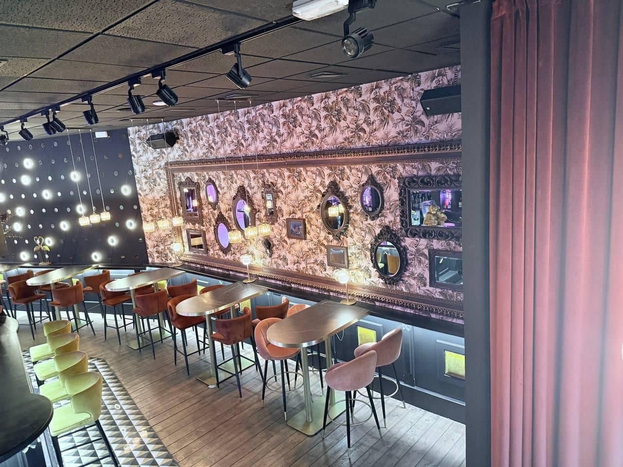 Commerciale in vendita in Cabo Roig - 449.900 € (Rif: 9748015)