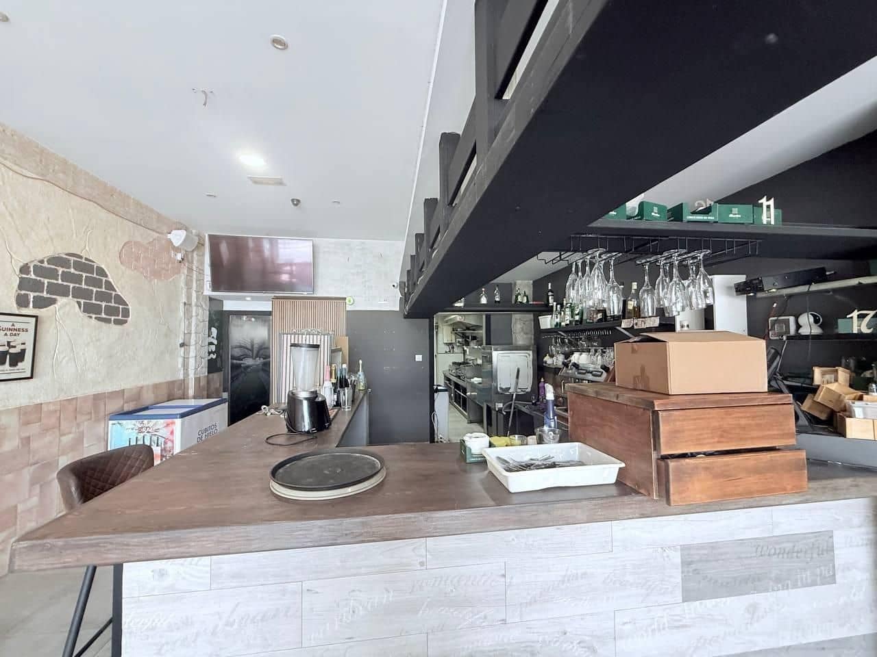 Erhverv til salg i Cabo Roig - € 190.000 (Ref: 9748039)