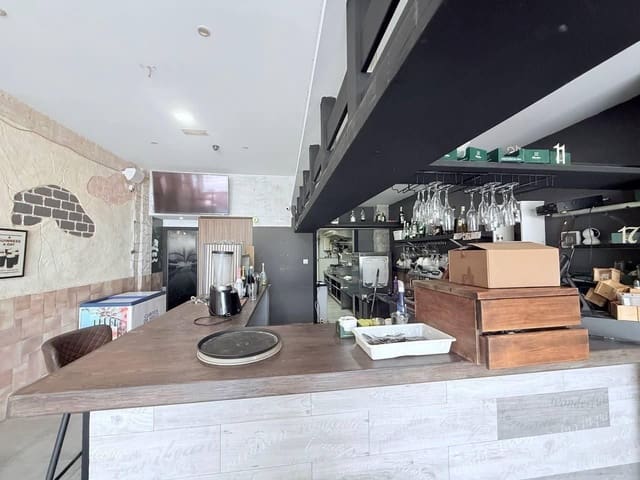 Erhverv til salg i Cabo Roig, Orihuela - € 190.000 (Ref: 9748039)