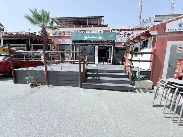 Erhverv til salg i Cabo Roig, Orihuela - € 190.000 (Ref: 9748039)