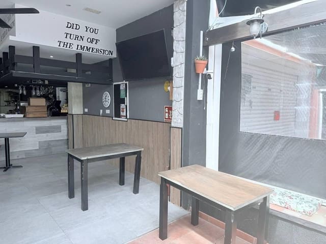 Erhverv til salg i Cabo Roig, Orihuela - € 190.000 (Ref: 9748039)