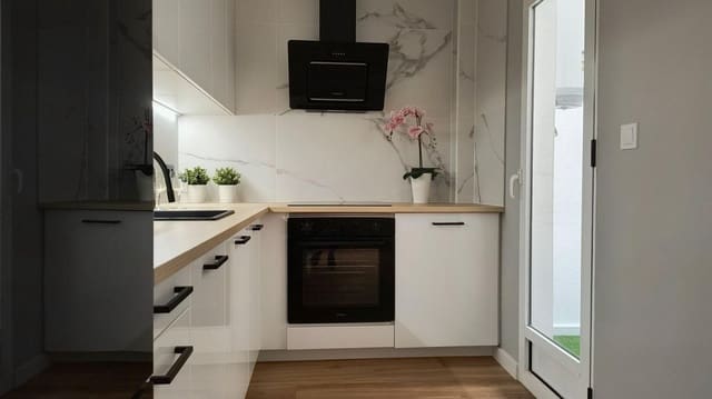 3 sovrum Radhus till salu i Orihuela med pool - 277 900 € (Ref: 9748063)