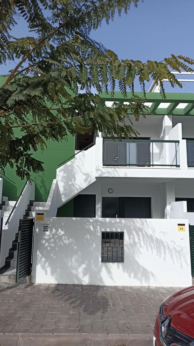 2 soverom Leilighet til salgs i Pilar de la Horadada med svømmebasseng garasje - € 445 000 (Ref: 9791399)