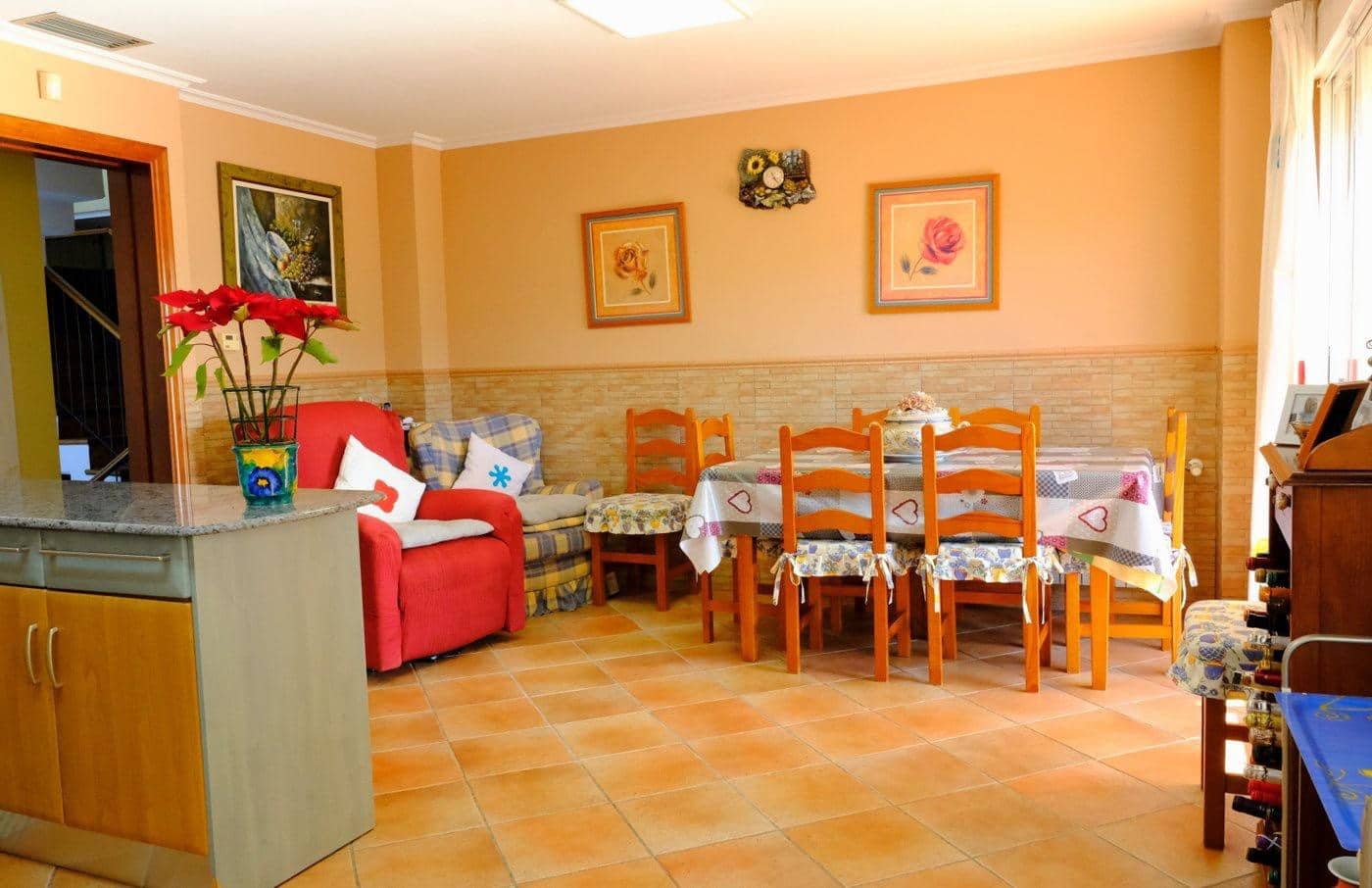 4 soveværelse Villa til salg i Orihuela med swimmingpool garage - € 675.000 (Ref: 9843402)