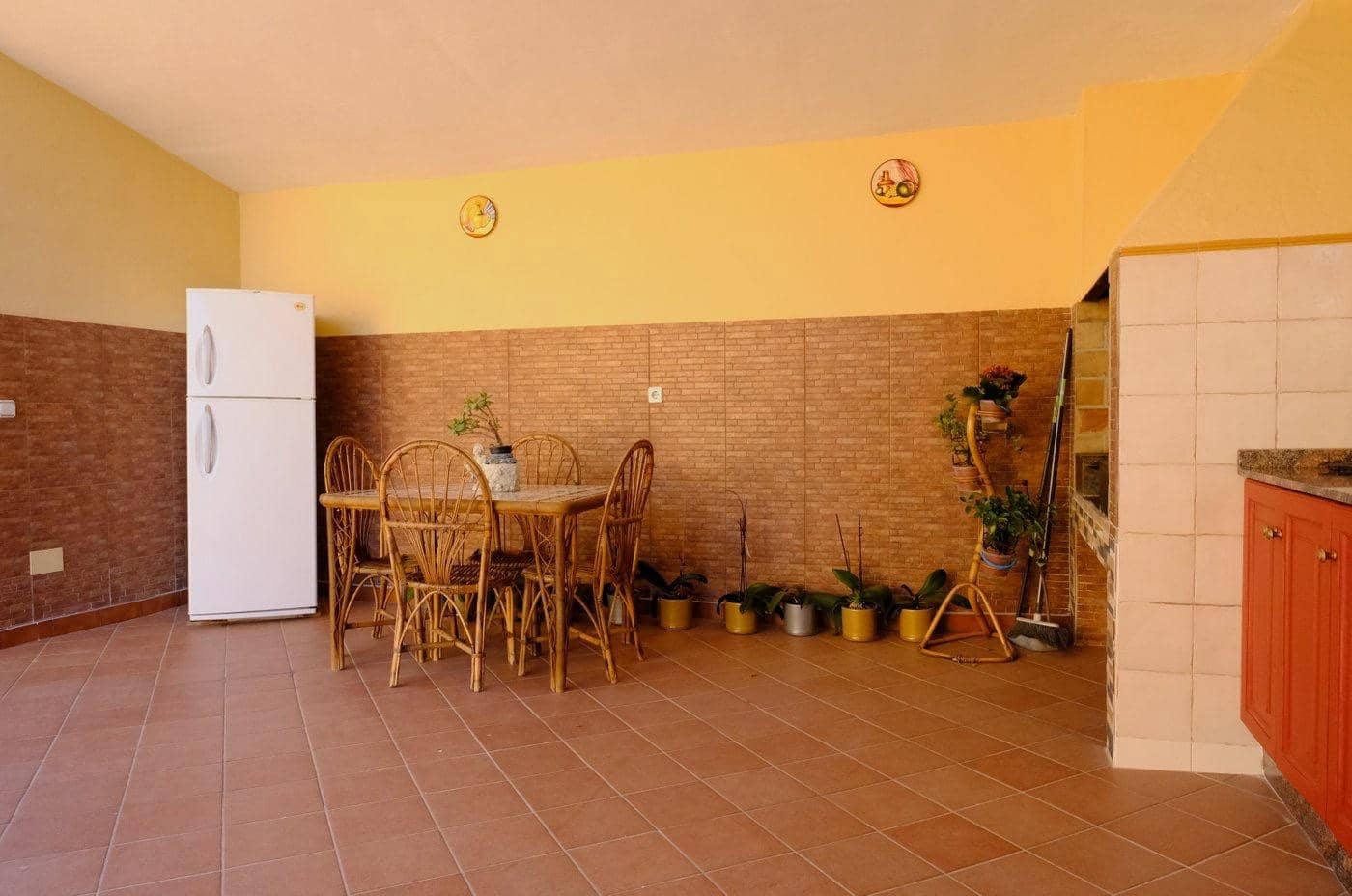 4 soveværelse Villa til salg i Orihuela med swimmingpool garage - € 675.000 (Ref: 9843402)