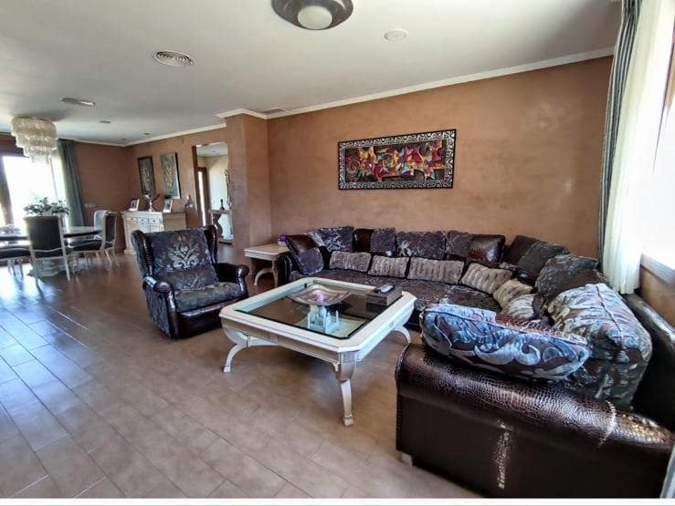5 Zimmer Villa zu verkaufen in Aspe mit Pool Garage - 850.000 € (Ref: 9843403)