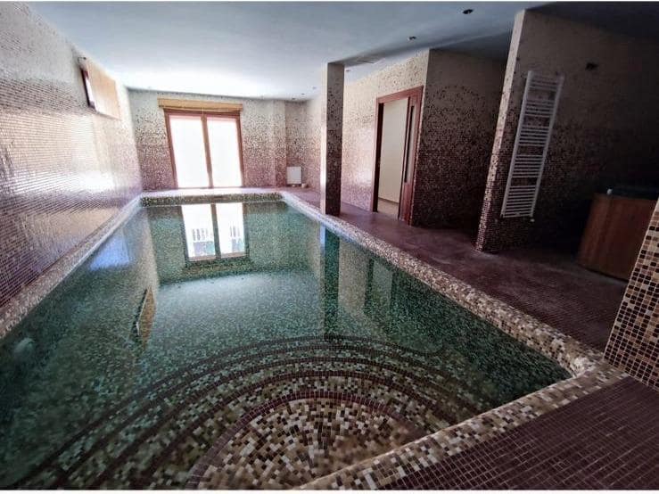 5 Zimmer Villa zu verkaufen in Aspe mit Pool Garage - 850.000 € (Ref: 9843403)