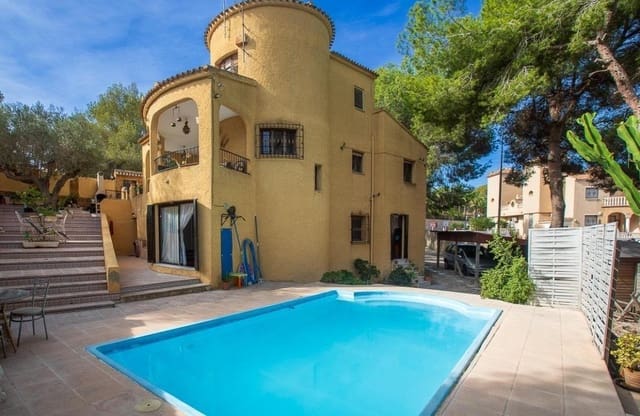6 bedroom Villa for sale in Lomas de Campoamor - Las Ramblas, Orihuela with pool garage - € 450,000 (Ref: 9876439)