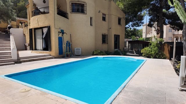 6 bedroom Villa for sale in Lomas de Campoamor - Las Ramblas, Orihuela with pool garage - € 450,000 (Ref: 9876439)
