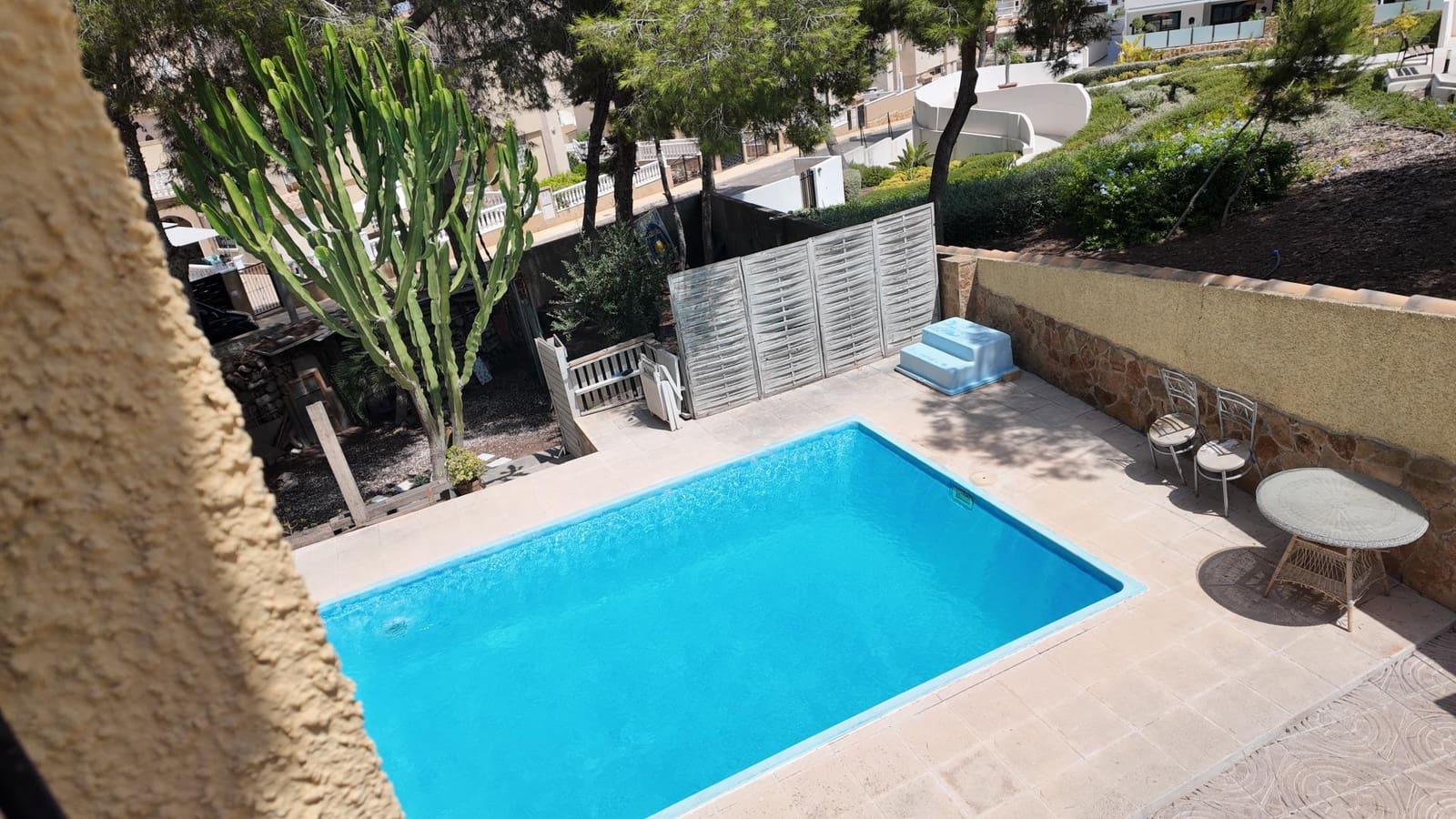 6 bedroom Villa for sale in Orihuela Costa with pool garage - € 450,000 (Ref: 9876439)