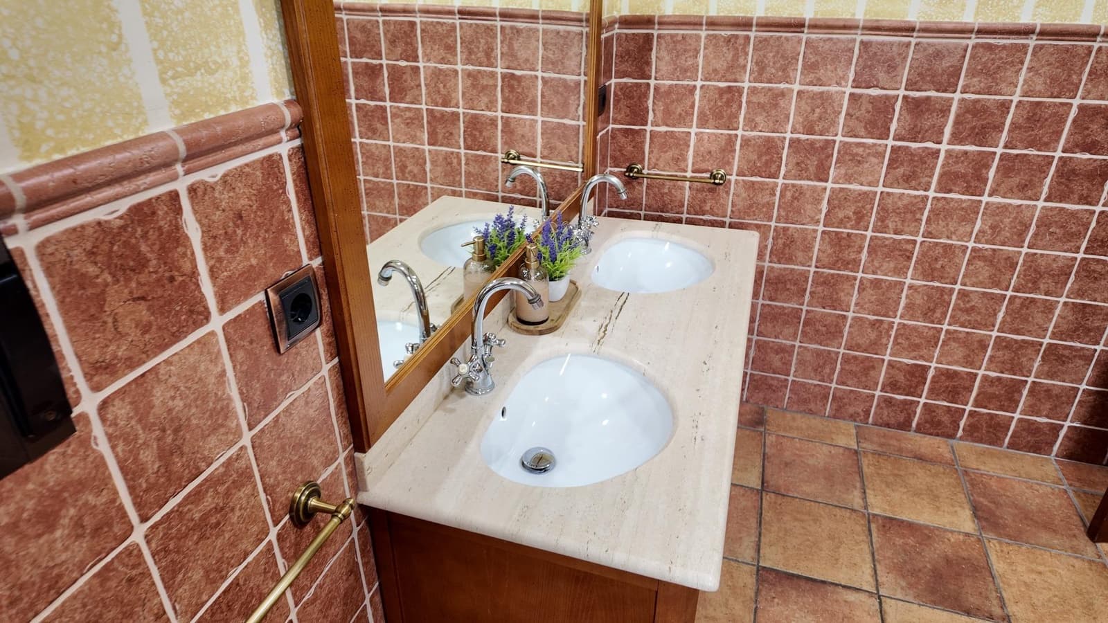 Chalet de 6 habitaciones en San Isidro en venta con piscina garaje - 720.000 € (Ref: 9927405)