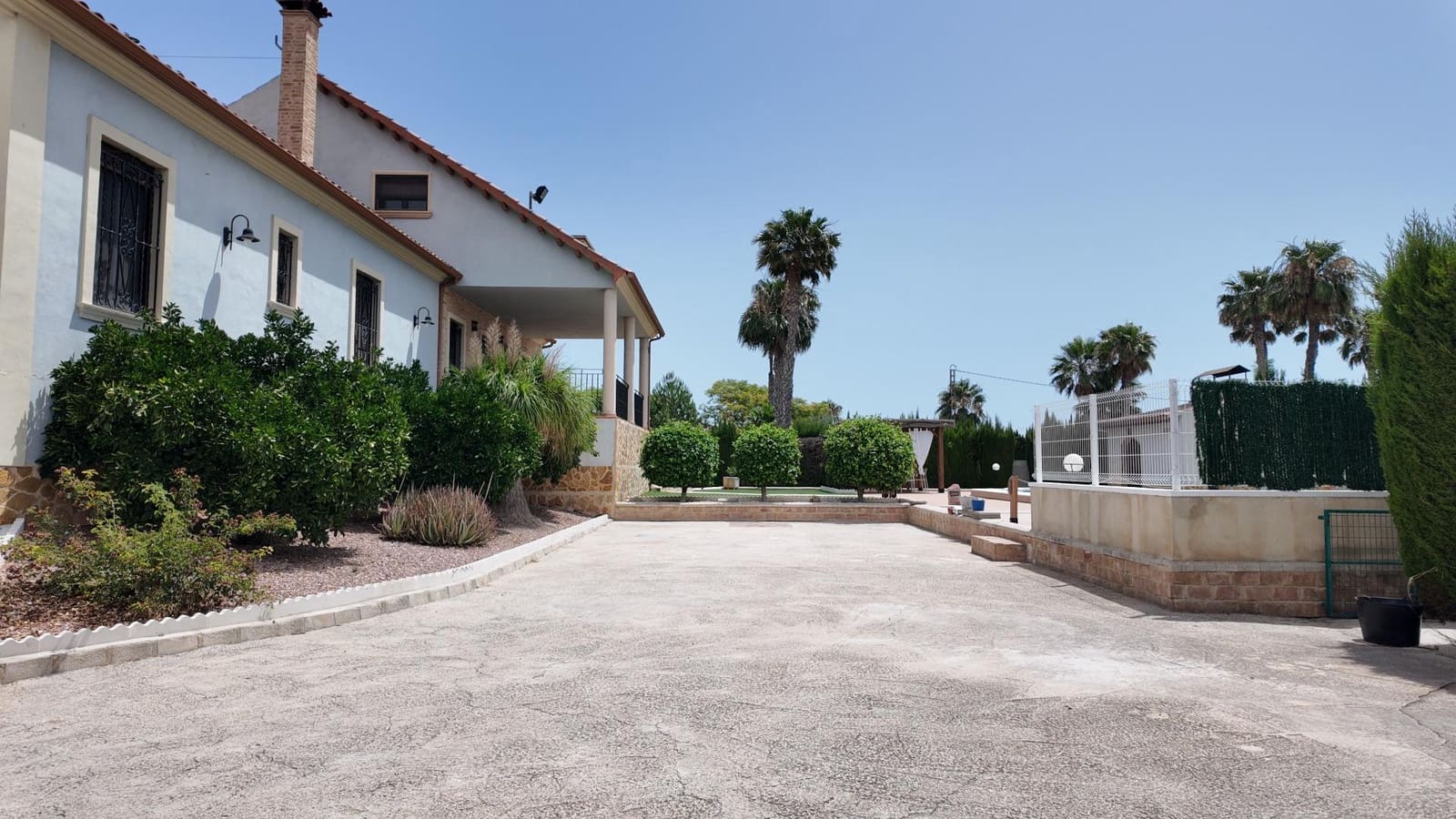 Chalet de 6 habitaciones en San Isidro en venta con piscina garaje - 720.000 € (Ref: 9927405)