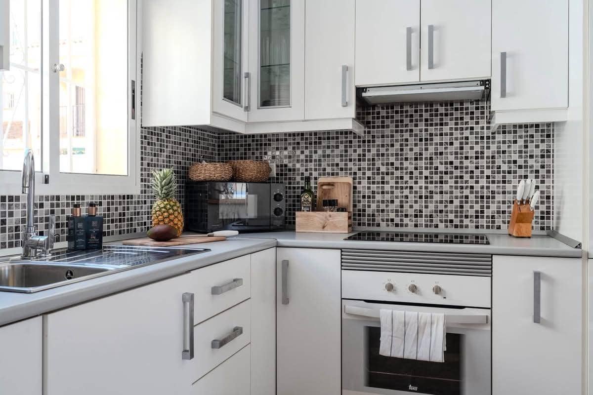 3 sypialnia Bungalow na sprzedaż w La Florida z basenem - 280 000 € (Ref: 9944162)