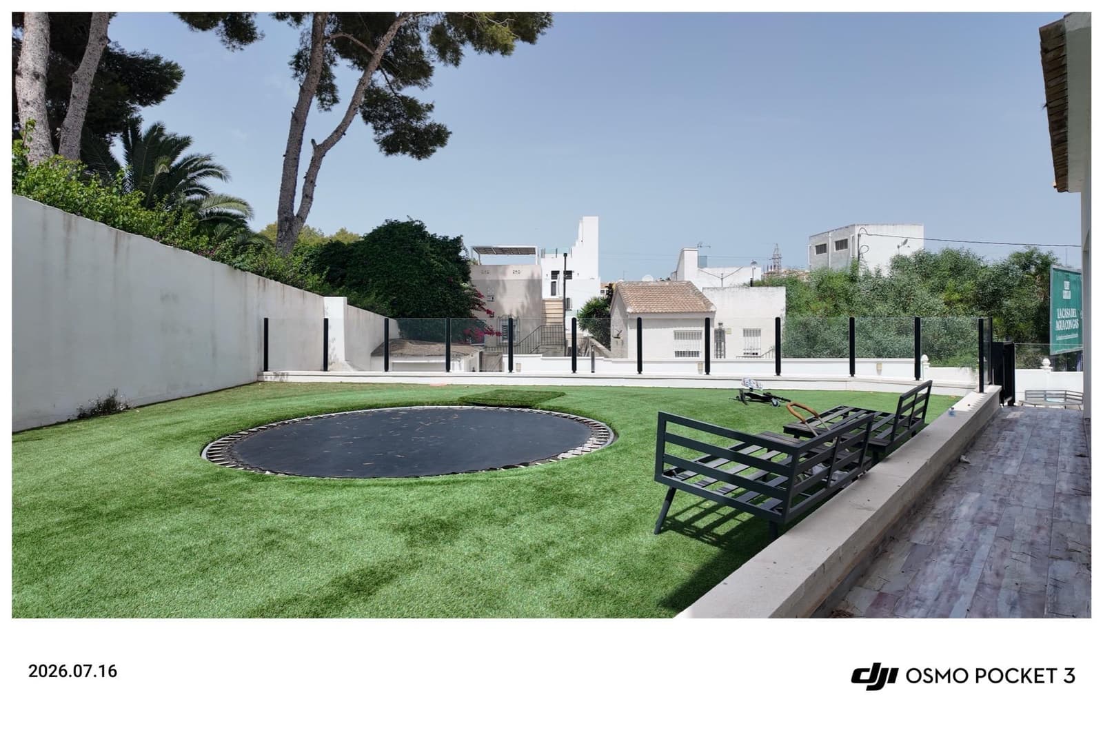 6 soveværelse Rækkehus til salg i Filipinas med swimmingpool garage - € 695.000 (Ref: 9966669)
