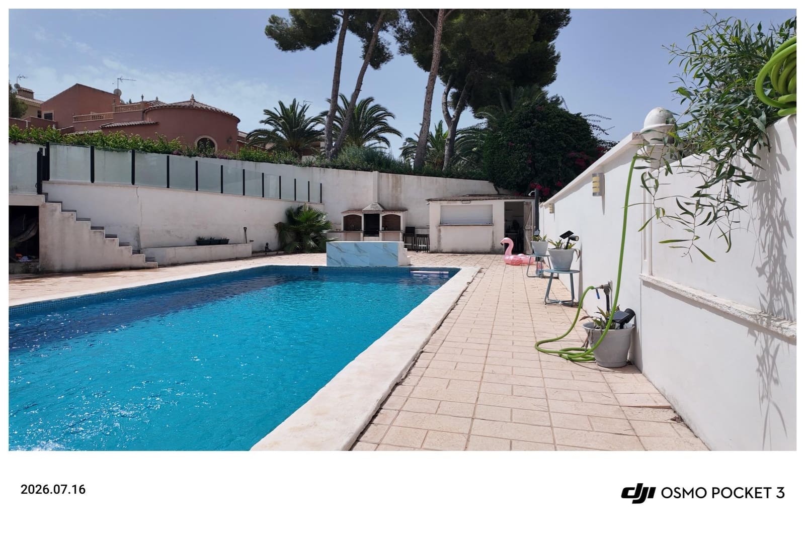6 soveværelse Rækkehus til salg i Filipinas med swimmingpool garage - € 695.000 (Ref: 9966669)