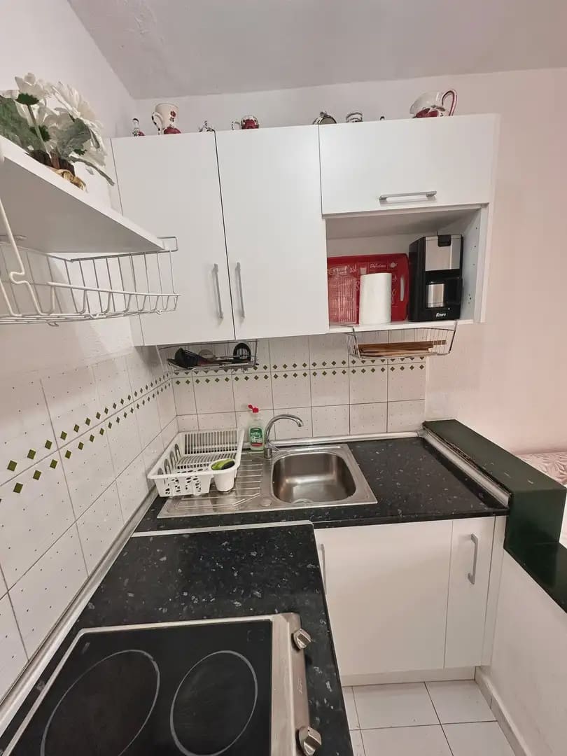 Bungalow de 2 chambres à louer à San Bartolome de Tirajana avec piscine - 1 000 € (Ref: 10001002)