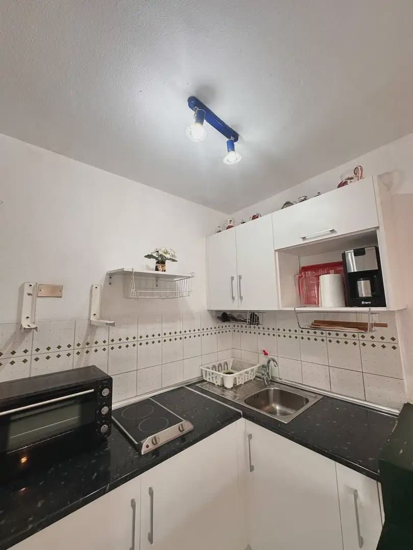 Bungalow de 2 chambres à louer à San Bartolome de Tirajana avec piscine - 1 000 € (Ref: 10001002)