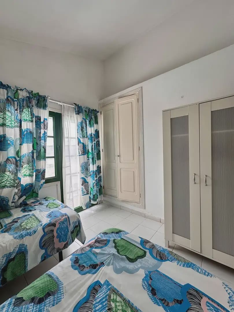 Bungalow de 2 chambres à louer à San Bartolome de Tirajana avec piscine - 1 000 € (Ref: 10001002)